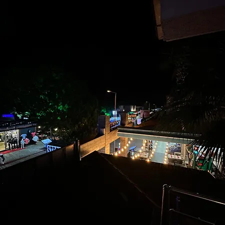 Street61 * サルゲルメ